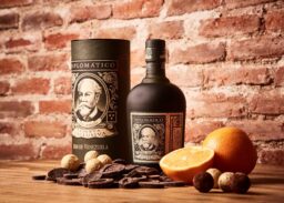 Alternative view of Rum Diplomatico Reserve Exclusiva 0,7l 40%